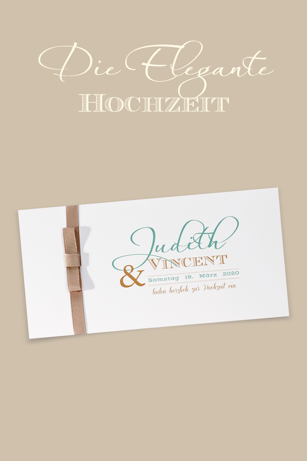 Weiße Hochzeitseinladung in elegantem Design, links mit brauner Schleife.