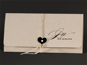 Abbildung der geschlossenen Einladungskarten – vergrößerte Abbildung Abbildung der geschlossenen Einladungskarten