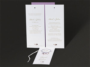 Vergrößerte Abbildung Alle bedruckten Einzelteile dieser Hochzeitseinladungen.