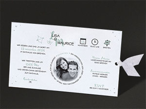 – vergrößerte Abbildung Der Texteinleger mit angeknüpftem Bändchen.